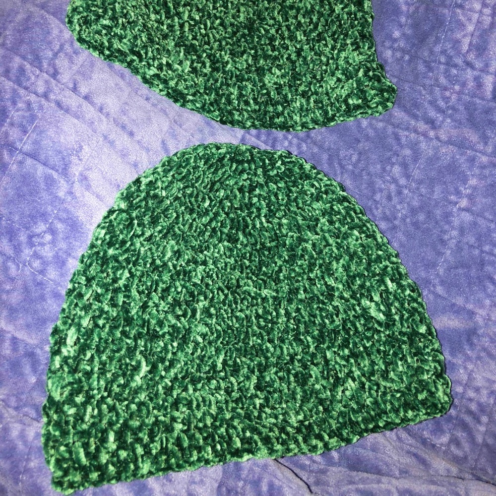 2 pcs Green Velvet lightweight Beanies/Bonnets